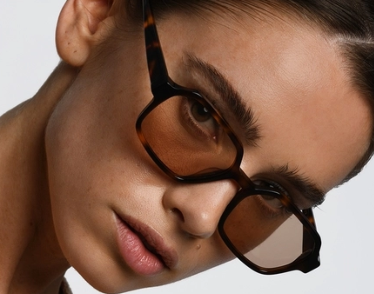 Corlin Eyewear - Effortless Flair