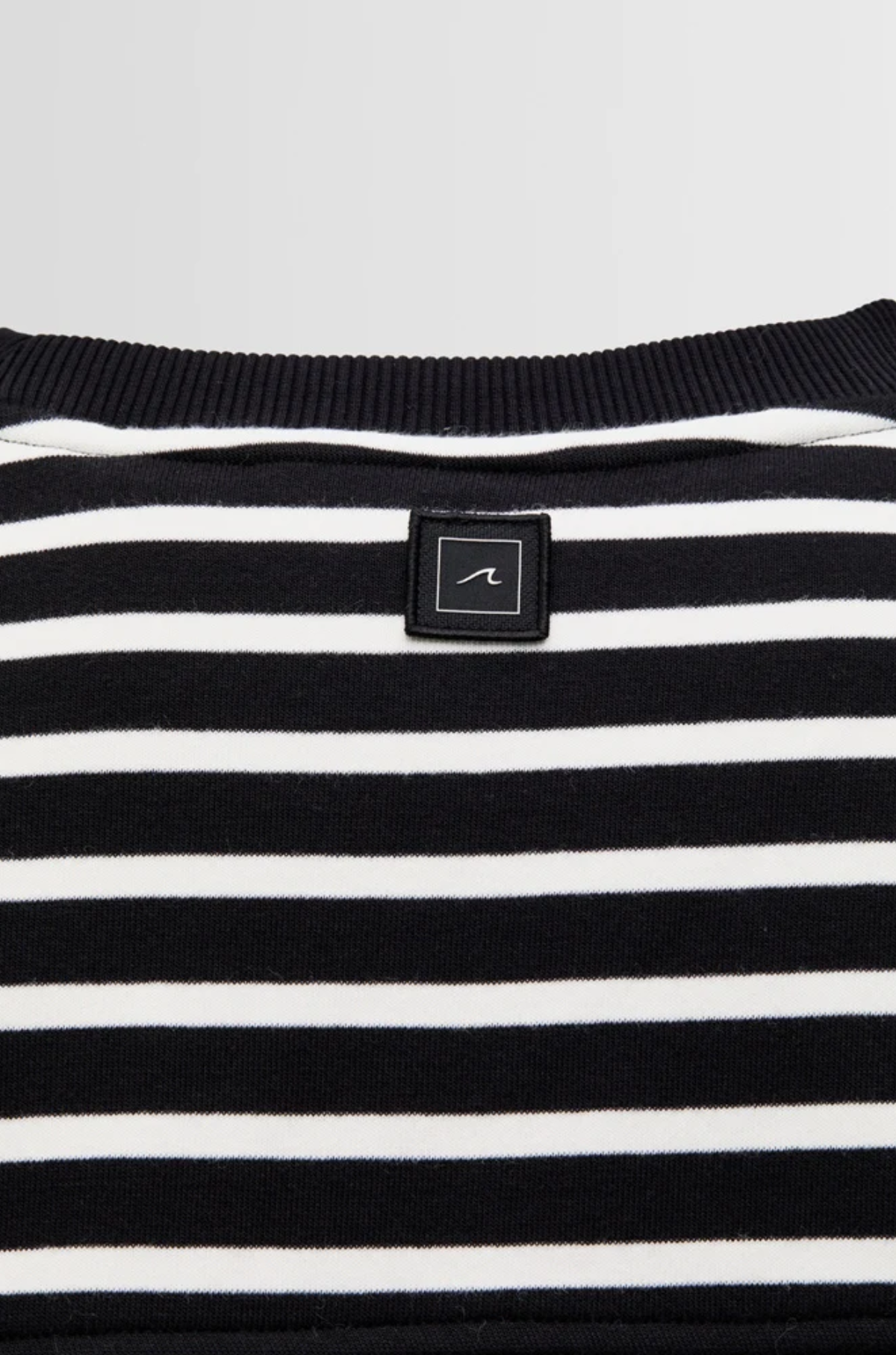 Cesar Equipment - Hornsea Longsleeve Black Stripes