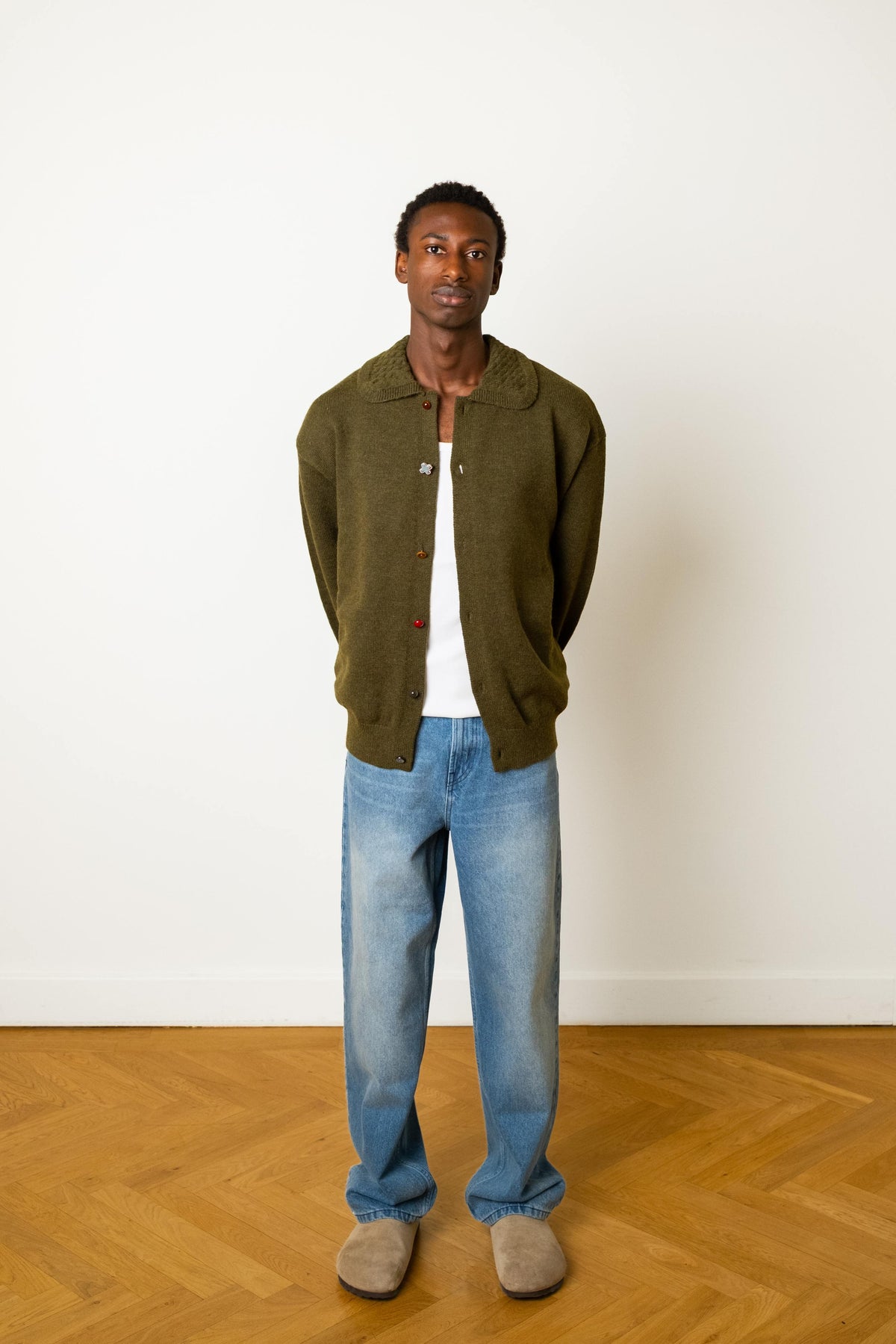 The Qool - Button Cardigan Dark Olive