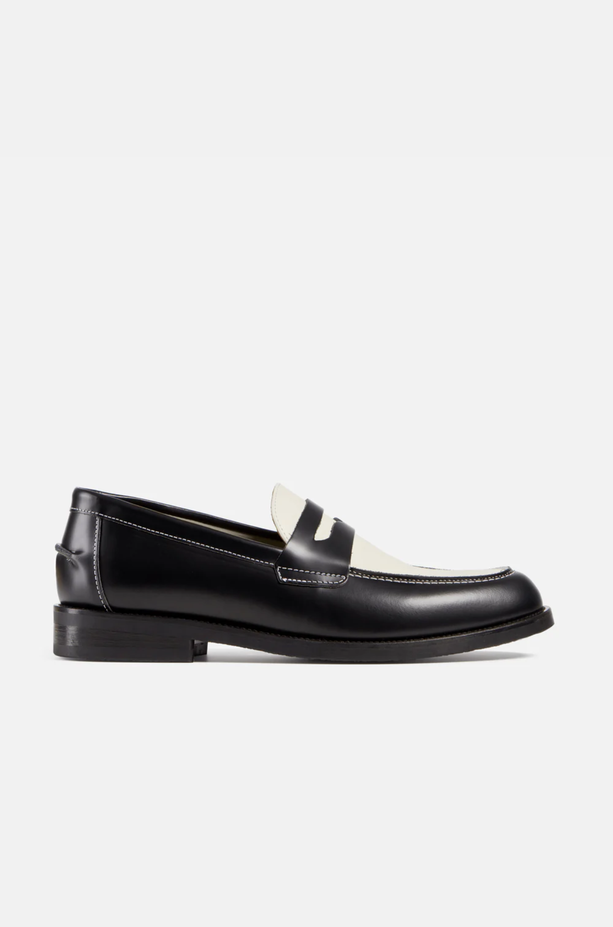 Duke & Dexter - Wilde Black + White Penny Loafer