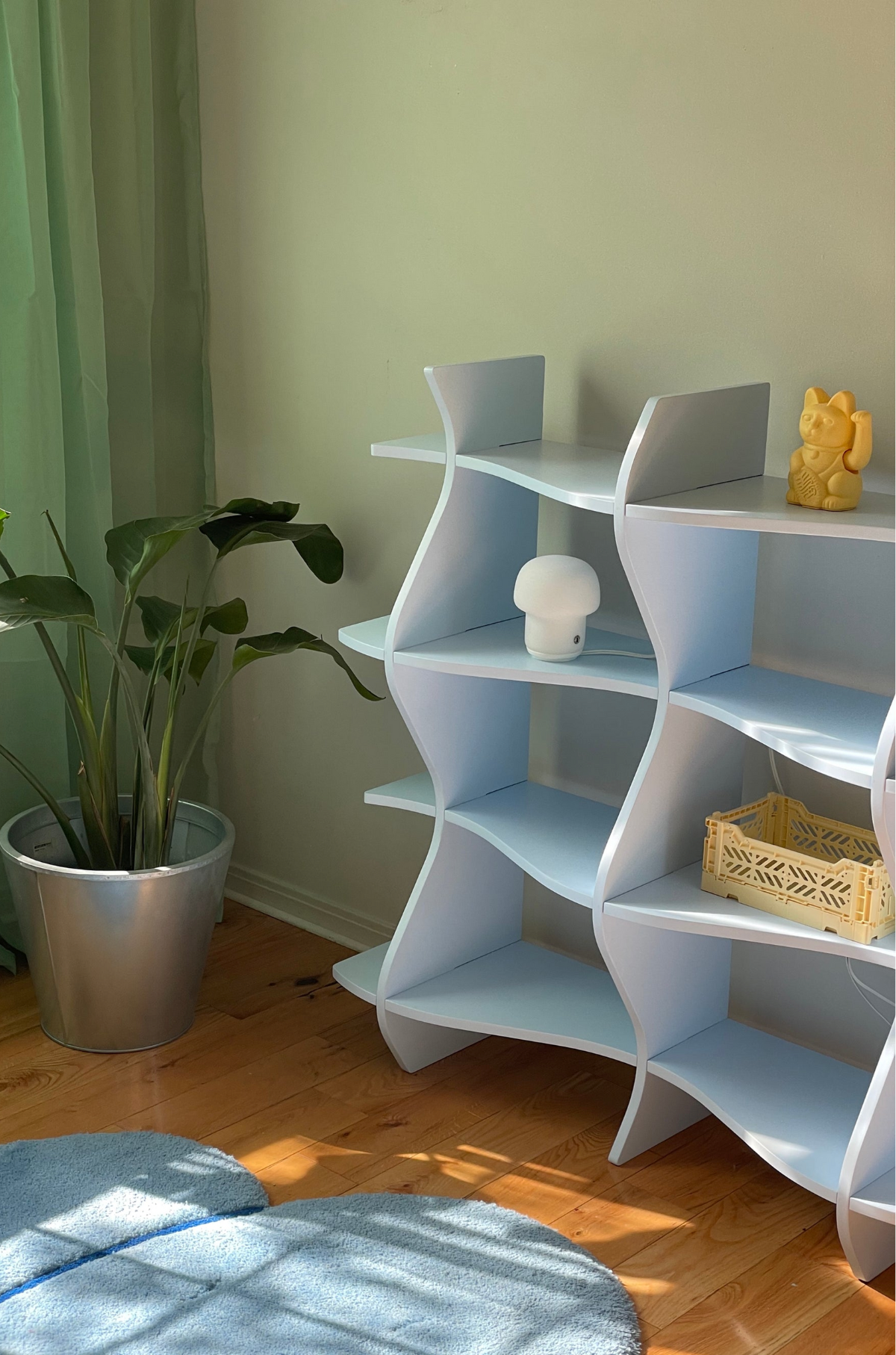 Okej - Hyperbolik Shelf