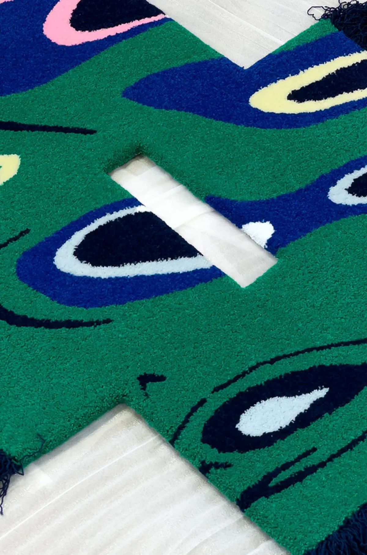 Okej - Rowdy Rug Oil