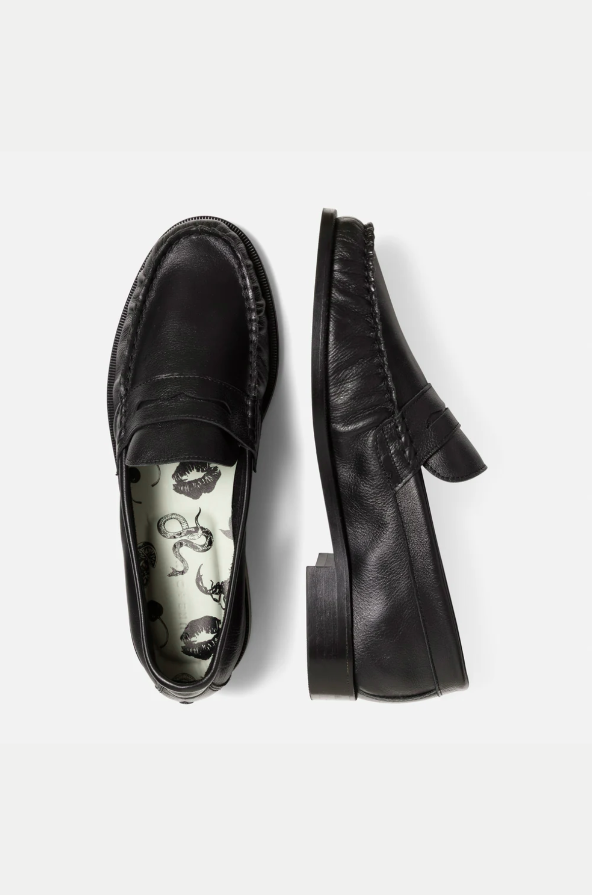 Duke & Dexter - Ezra Black Pleated Penny Loafer