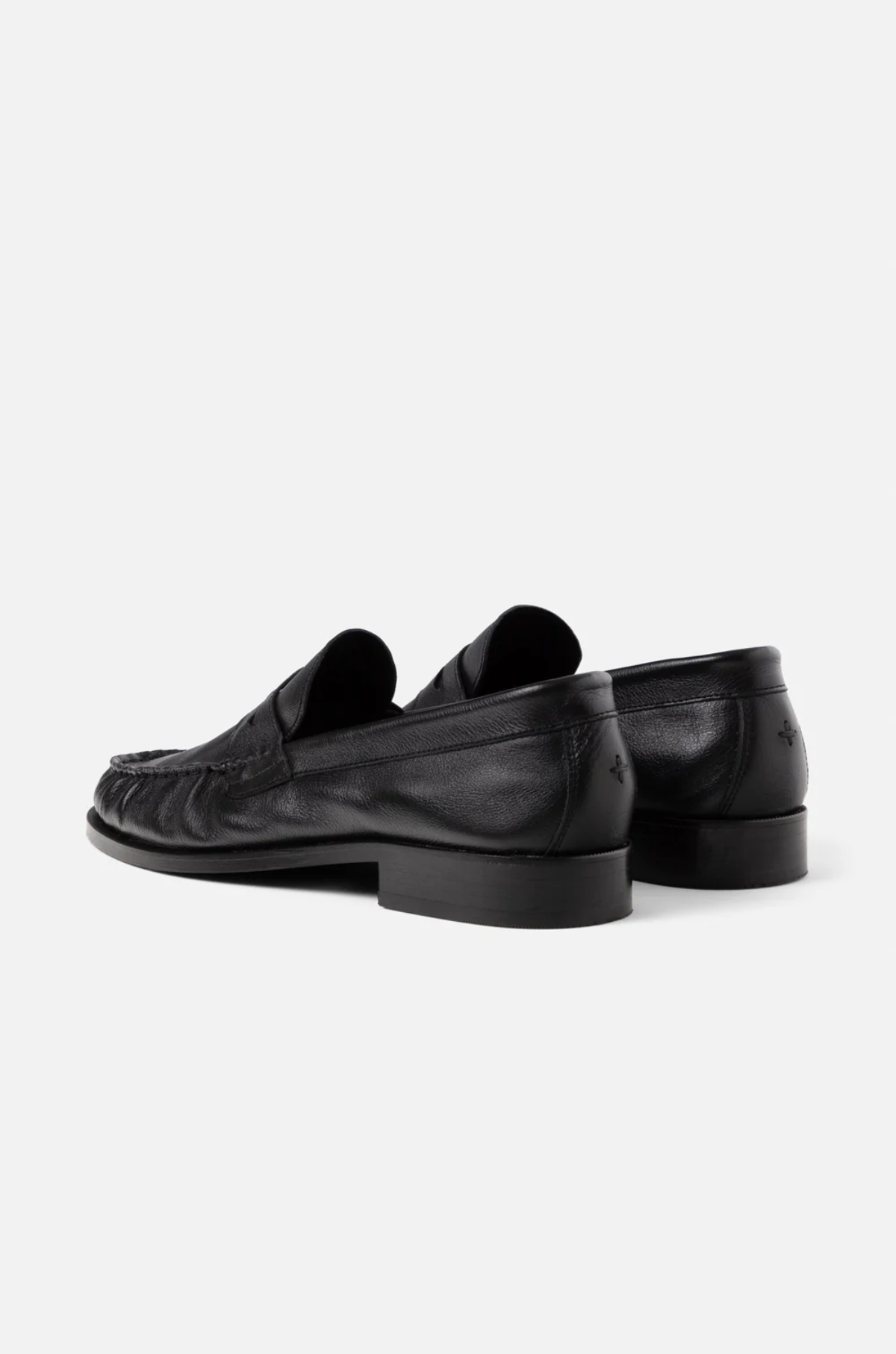 Duke & Dexter - Ezra Black Pleated Penny Loafer