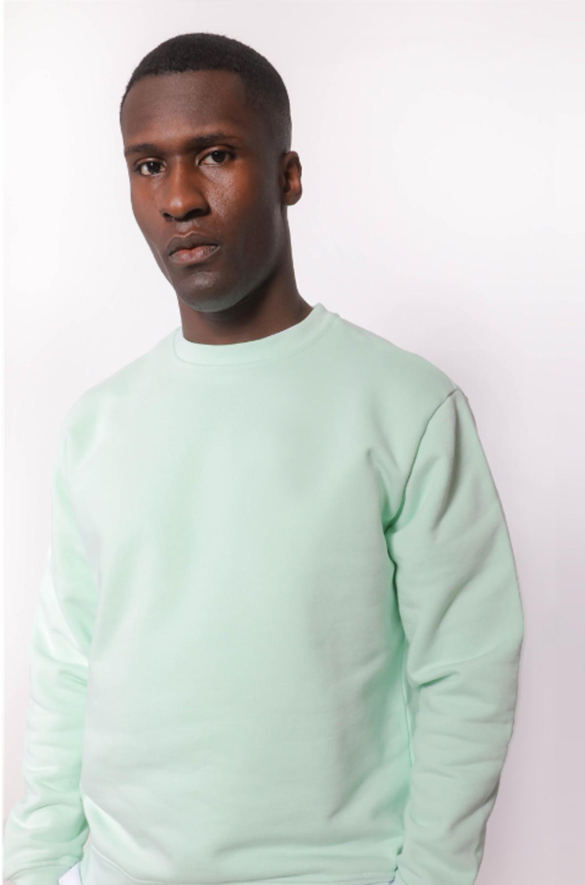 Lola - The 1 KG Crewneck Mint