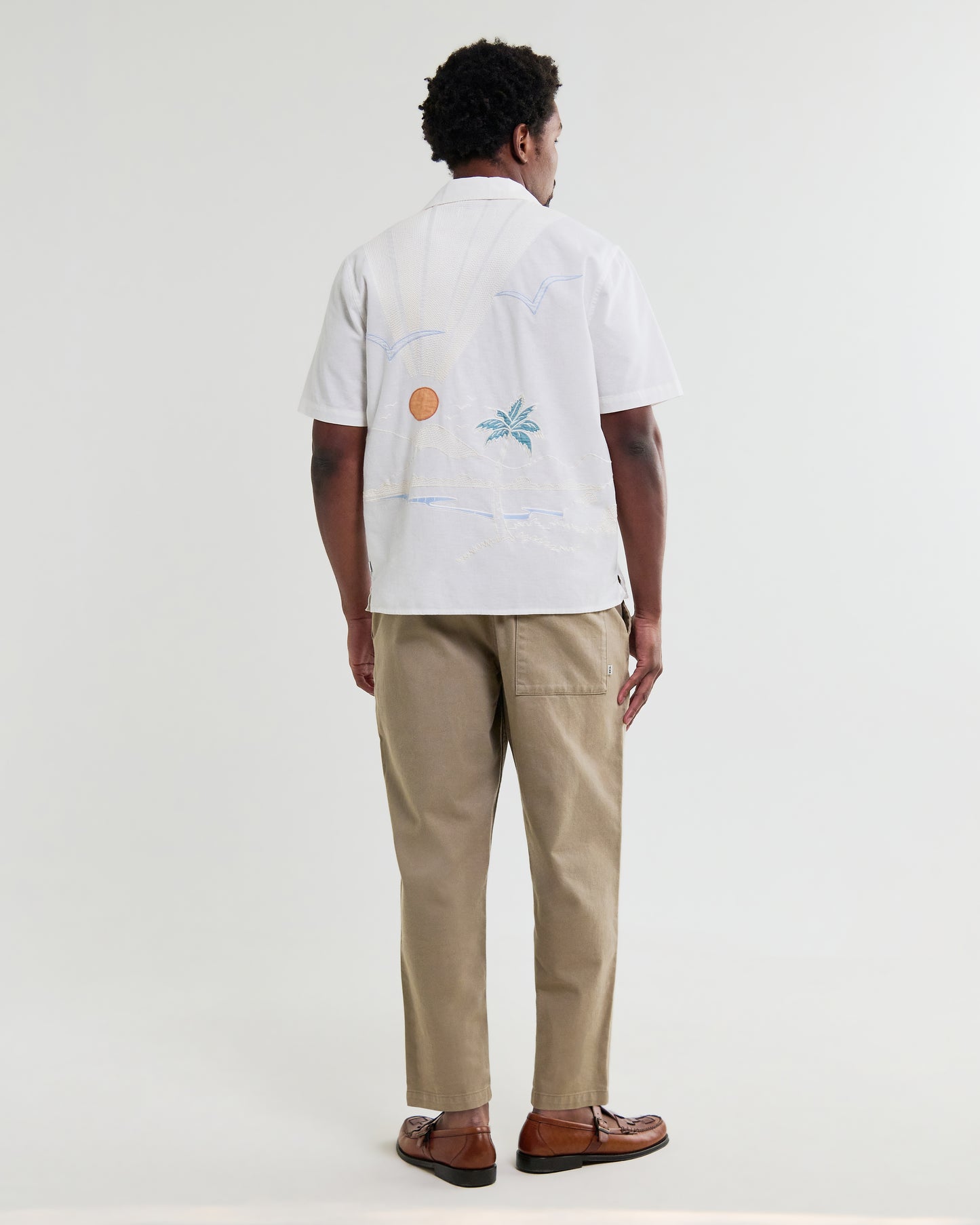 Wax London - Didcot SS Shirt Summer Back Applique Ecru