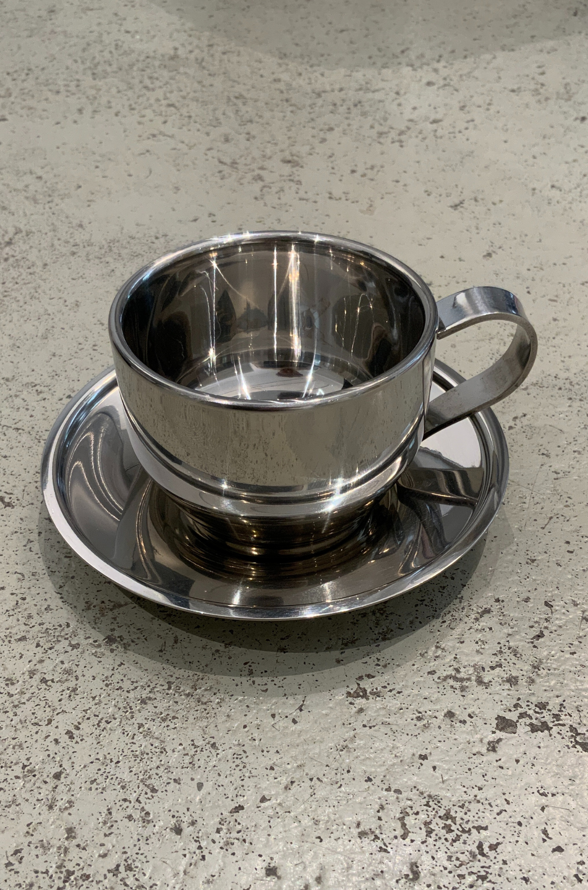 The Qool Coffee Cup